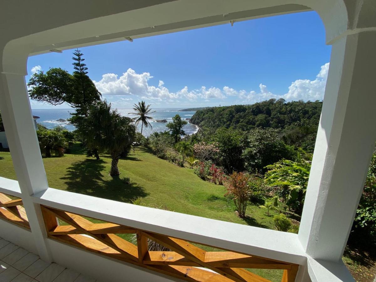 Sea Cliff Eco-Cottages Calibishie Exteriör bild
